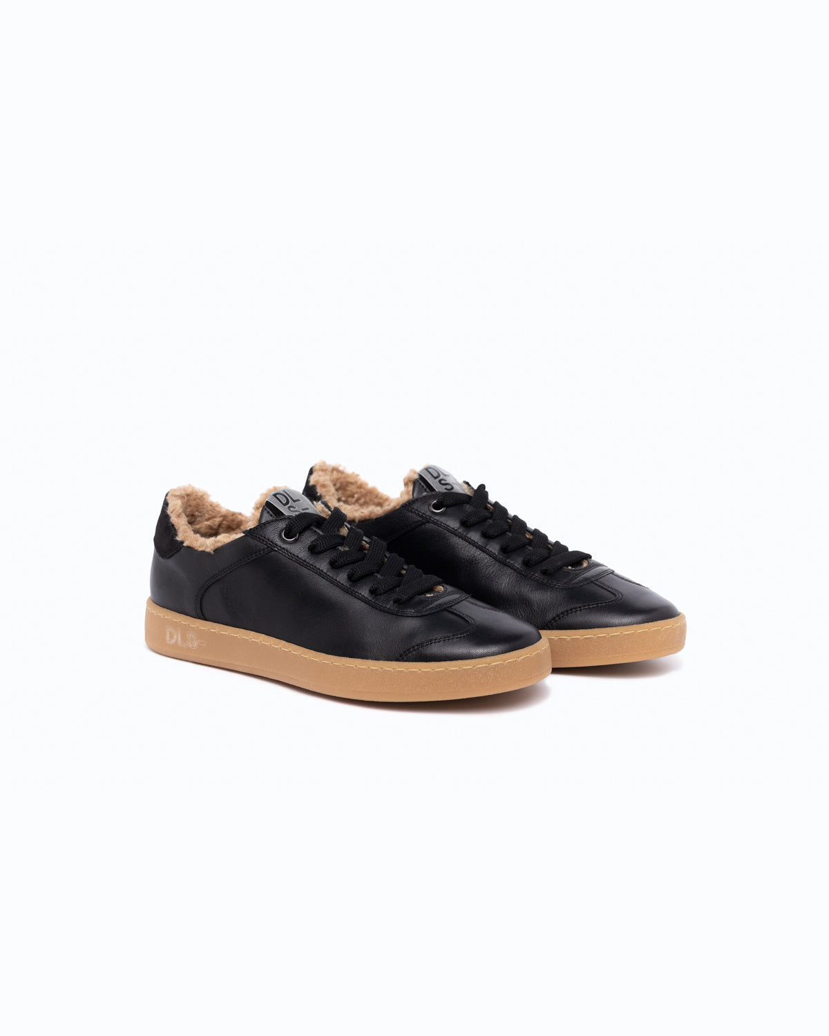 SOMMARØY - Baskets en cuir noir et peau de mouton