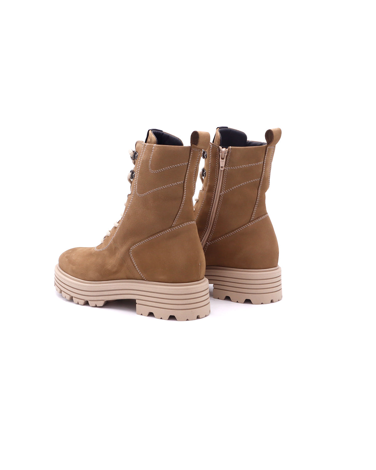 BROOKLYN - Tronchetti in nubuck con gambale decorato - Sabbia