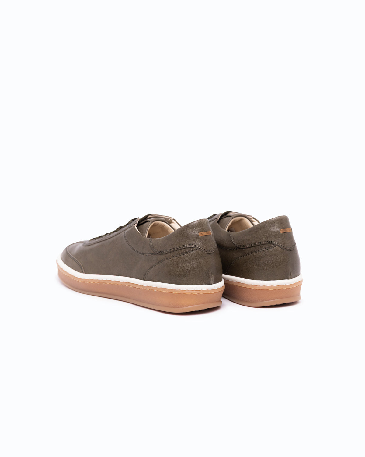 SANTIAGO - Baskets en cuir - Vert olive